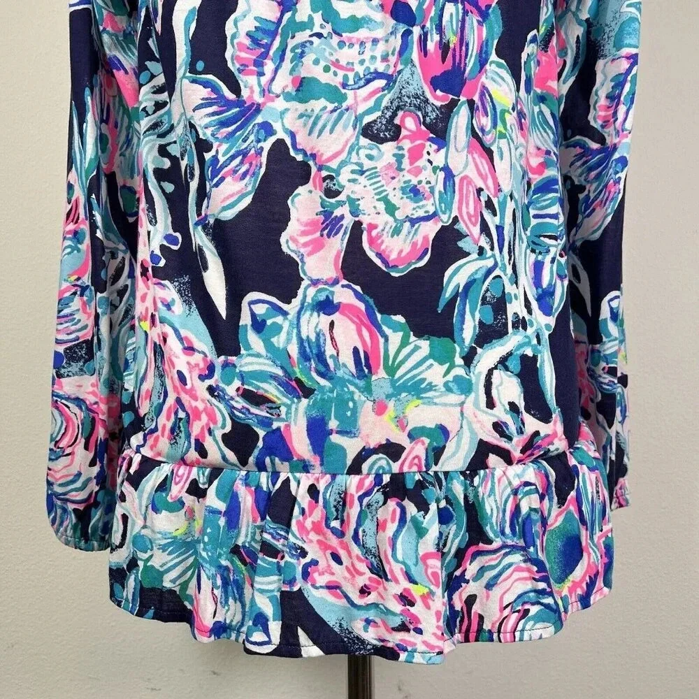 Lilly Pulitzer Top Blouse Size XS Blue Pink Long Sleeve Beach Tropical Fish - Picture 13 of 14